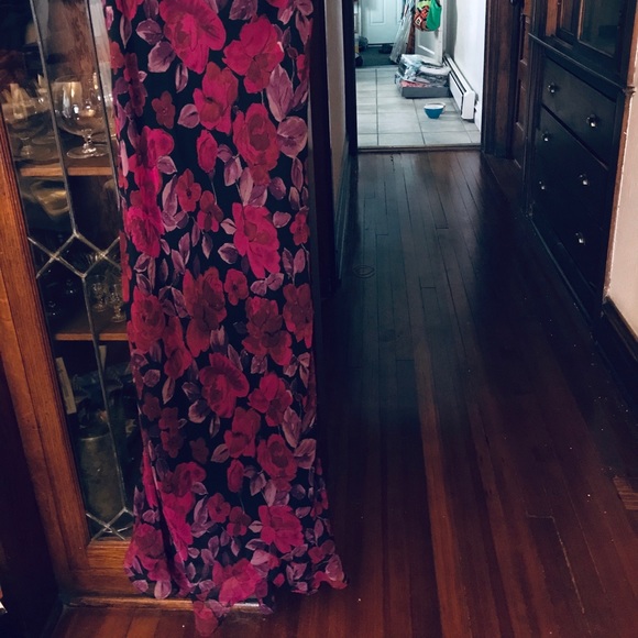 Multicolored lined maxi dress - Picture 2 of 5